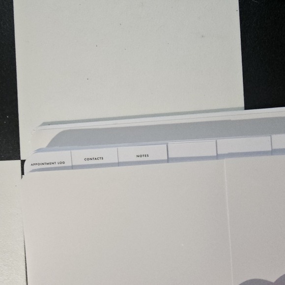 Kate Spade Customizable Expecting You Baby Planner Polk-A-Dot - Picture 3 of 6